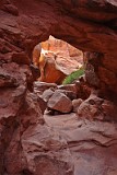 USA fiery furnace nameless arch1.JPG